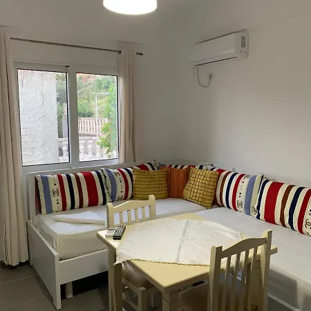 Dejli's Apartment *