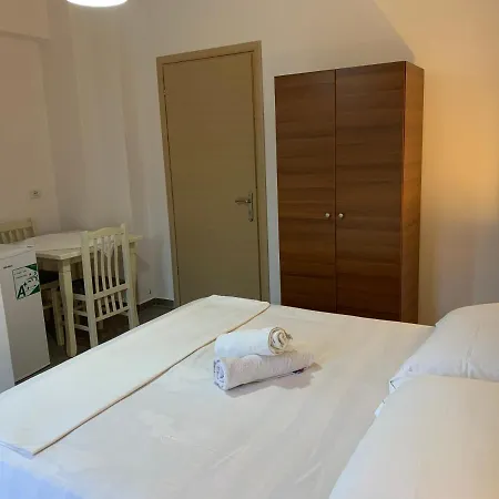 Apartment Dejli's Sarande